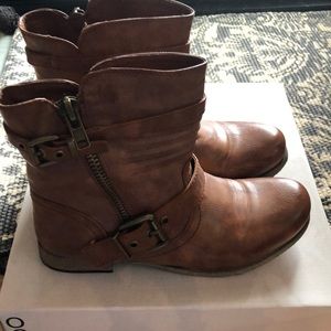Aldo Kauer Tan Boot. Size 37.5.